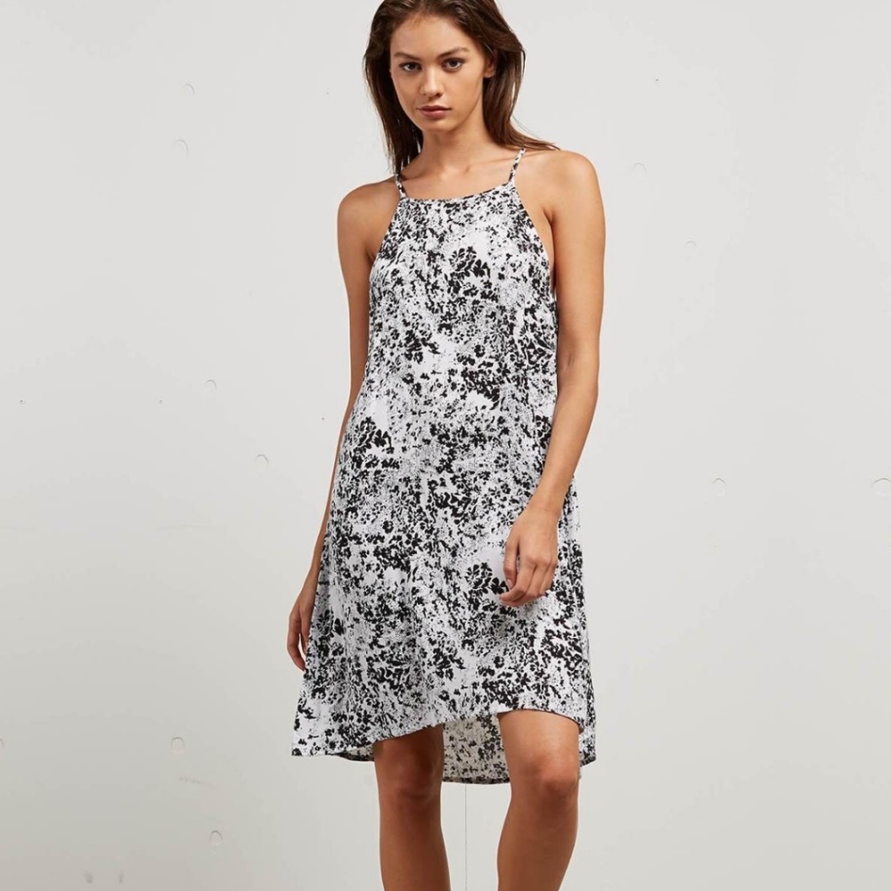 New Volcom summer dress